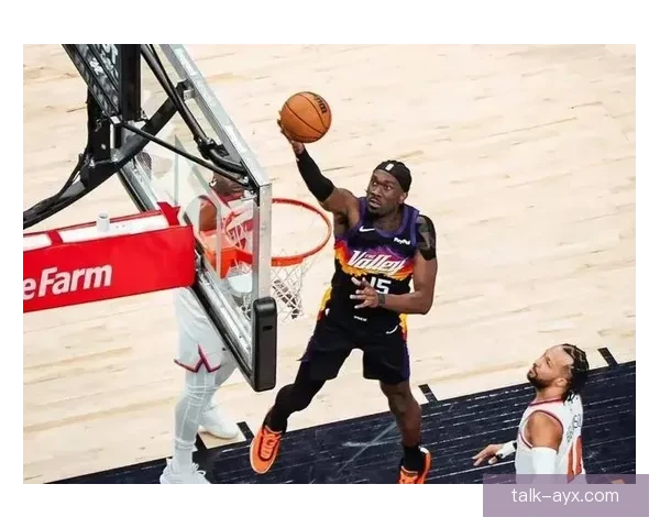 NBA太阳队迎来关键战役布克杜兰特联手冲击西部前四全力争夺季后赛席位 NBA太阳队迎来关键战役布克杜兰特联手冲击西部前四全力争夺季后赛席位